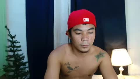 teahyun_yeongsu online show from November 6, 12:19 pm