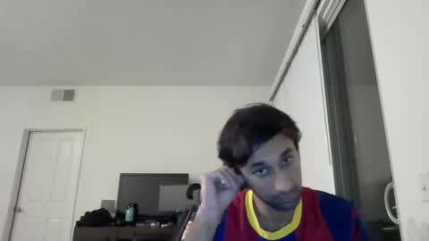Snapshot of tease_master69 chatting on December 15, 9:45 am tease_master69 online show from December 15, 9:45 am