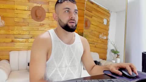 Snapshot of ted_montoya chatting on September 10, 12:59 pm ted_montoya online show from September 10, 12:59 pm