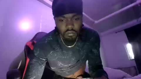 tediibear22 online show from October 10, 2:22 pm