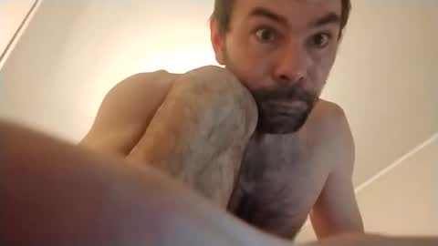 Snapshot of teoorry995266 chatting on January 11, 11:45 am Toerry online show from January 11, 11:45 am