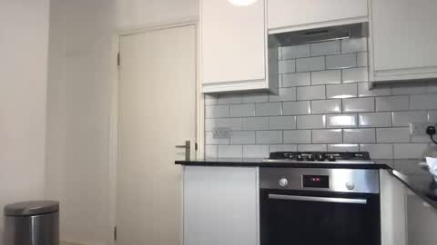 Terence online show from February 6, 4:09 am