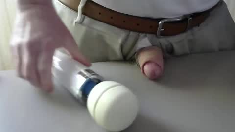 Test the Chat online show from April 9, 6:25 pm