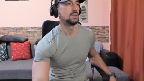 TexasHUNK online show from February 24, 9:21 am