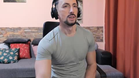 TexasHUNK online show from February 26, 9:32 am