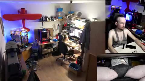 Michal online show from November 20, 6:51 pm