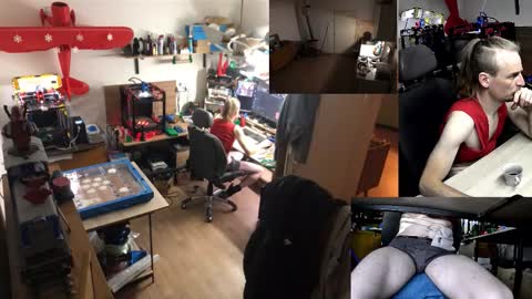 Michal online show from December 4, 6:59 pm