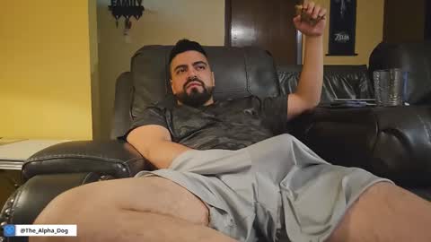 the_alpha_dog_xxx online show from December 16, 10:45 pm