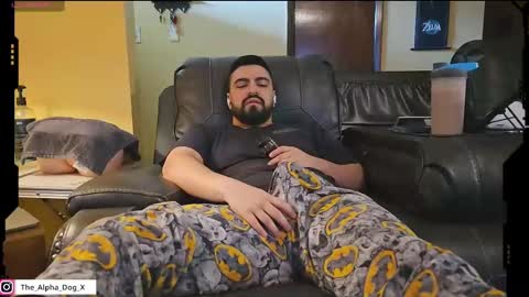 the_alpha_dog_xxx online show from March 4, 3:48 pm