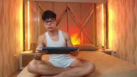Snapshot of the_dean_boy chatting on September 25, 7:51 am Ithan and Leo online show from September 25, 7:51 am
