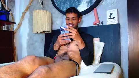 the dog lian online show from November 12, 1:50 pm