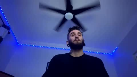 theamezcua98 online show from November 18, 1:31 am