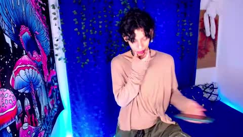 ethan online show from January 15, 10:56 pm