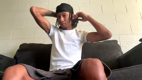 thee304slayer online show from November 10, 11:53 pm