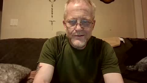 Snapshot of thee_lone_boner chatting on October 13, 9:59 am Alpha online show from October 13, 9:59 am