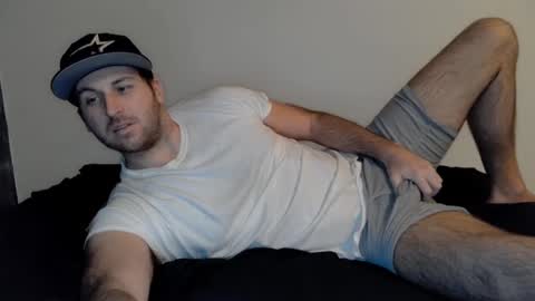 Theetwohander online show from February 11, 10:39 pm