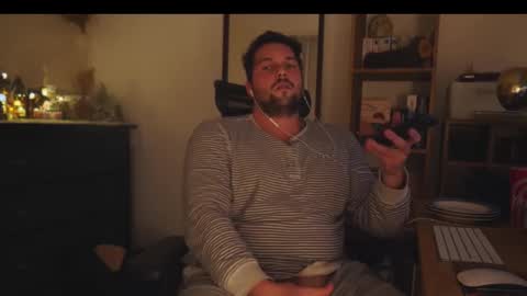 thefrenchie_1 online show from November 27, 3:16 pm