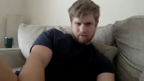 Snapshot of thehairyprince chatting on January 6, 4:02 pm Harry online show from January 6, 4:02 pm