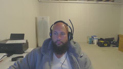 thehawaiian93 online show from September 27, 8:23 am