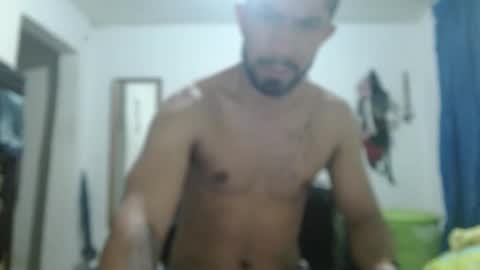 Snapshot of thehousedog chatting on March 4, 12:55 pm thehousedog online show from March 4, 12:55 pm