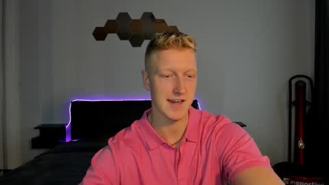 thejacob_d online show from November 11, 1:27 pm