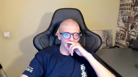 TheMortyEffect online show from December 3, 6:25 pm