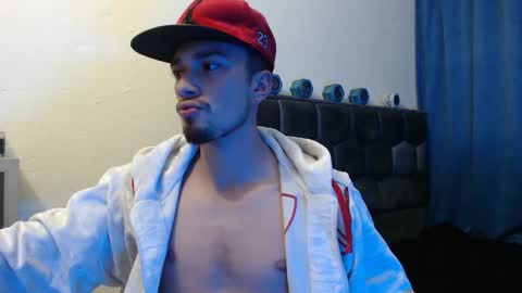 Theo online show from November 5, 8:27 am