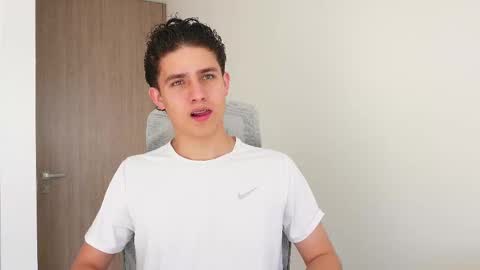  THEO- MATEO  online show from February 12, 1:37 pm