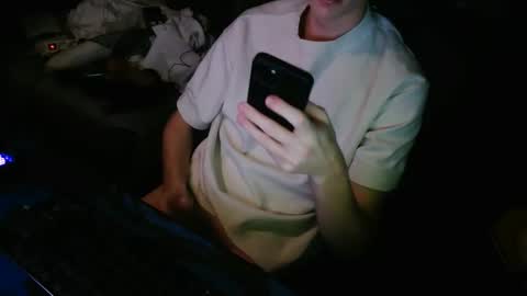 theothede19cm online show from January 10, 4:22 pm