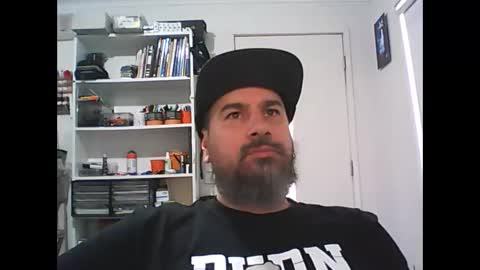 aussiebeard online show from October 7, 3:10 am