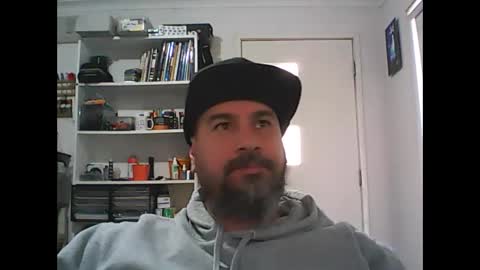 aussiebeard online show from September 24, 2:00 am