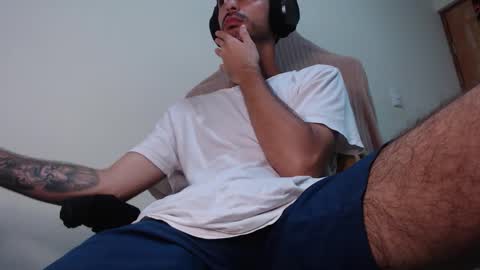 Santiago Enrique online show from March 15, 5:15 am