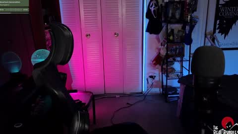 Bumbles or B online show from December 11, 5:54 pm