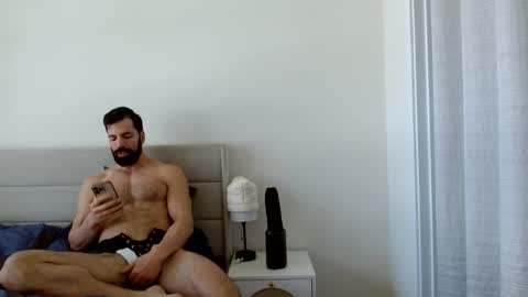 Yoshi online show from April 13, 4:40 pm