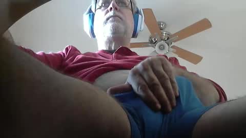 Snapshot of thereisnospoon1970 chatting on December 27, 10:05 pm Neo online show from December 27, 10:05 pm