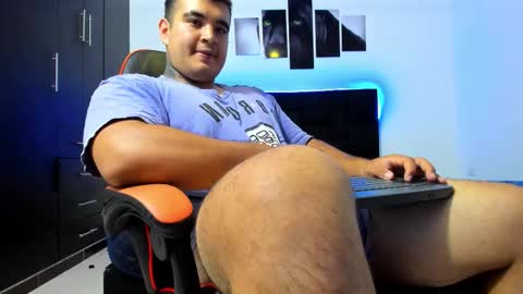 Thiago online show from November 12, 7:03 am