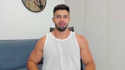 thiago_driussi online show from December 28, 1:08 am