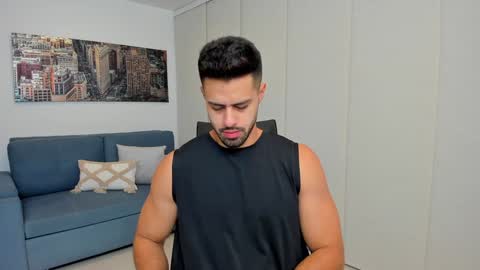 thiago_driussi online show from January 30, 11:11 am