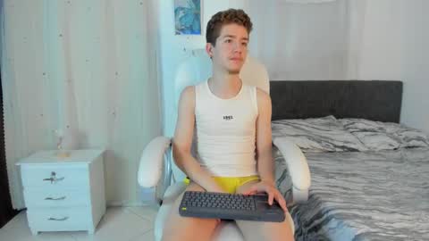 Manuel online show from November 30, 2:02 am