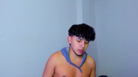 Thiago online show from December 23, 2:20 am