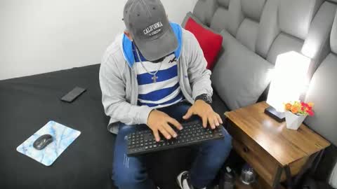 Thia Gomez online show from March 9, 7:19 pm