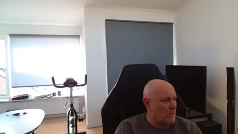 thomas315627 online show from March 4, 1:51 pm