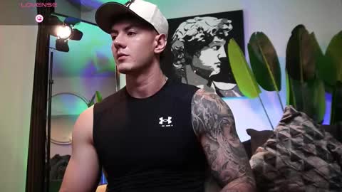 Thomas Falcon online show from February 6, 12:40 am