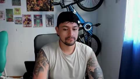 Thomas online show from November 28, 6:43 pm