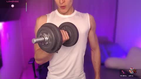 Thom Klein online show from December 1, 7:50 pm