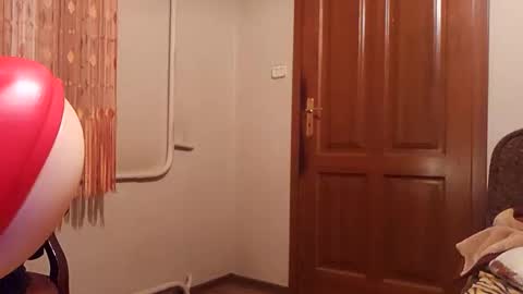 Snapshot of thongsandstockings chatting on November 2, 12:15 am Thongsandstocking online show from November 2, 12:15 am