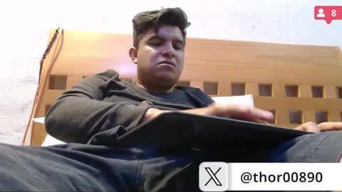 Snapshot of thor0200 chatting on January 24, 7:08 am thor0200 online show from January 24, 7:08 am