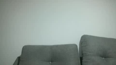 Snapshot of throwawayyourgun chatting on January 24, 3:45 pm Luka online show from January 24, 3:45 pm