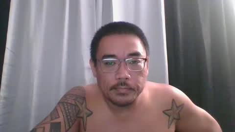 thrustinjustin808 online show from January 27, 5:04 pm