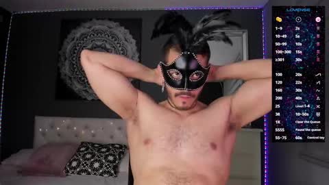 Tian Zilac online show from October 30, 10:33 pm